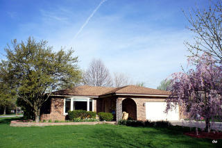 202 Mulberry Rd, Frankfort, IL 60423-1212