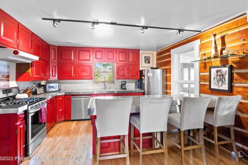 1645 Capitol Creek Rd, Snowmass CO 81654-9337 exterior