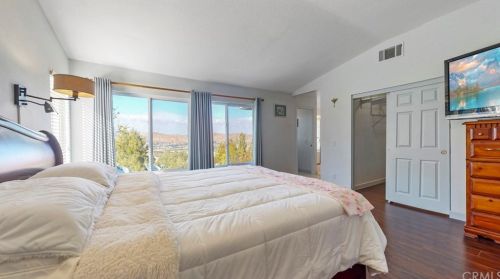 8775 Cloudview Way, Anaheim CA  exterior