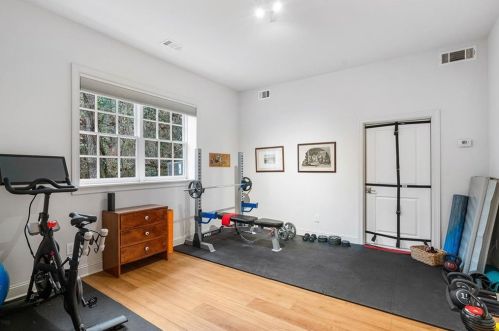 1116 Moores Mill Rd, Atlanta GA  30327-1634 exterior