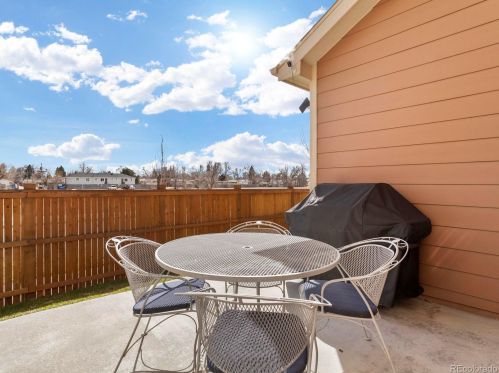 2555 Joliet St, Denver, CO 80010-1302