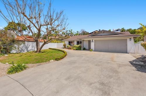 6536 Vispera Pl, Carlsbad, CA 92009-5339