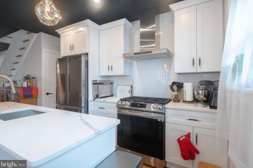 1614 Juniper St, Philadelphia PA  19148-1013 exterior