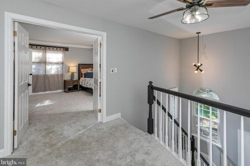 2 Heritage Ct, Trenton NJ 08628-3603 exterior