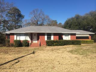 906 Lincoln Dr, Shreveport LA  71107-3118 exterior