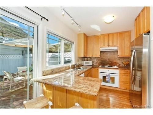 1111 Wainiha St, Honolulu, HI 96825-2647