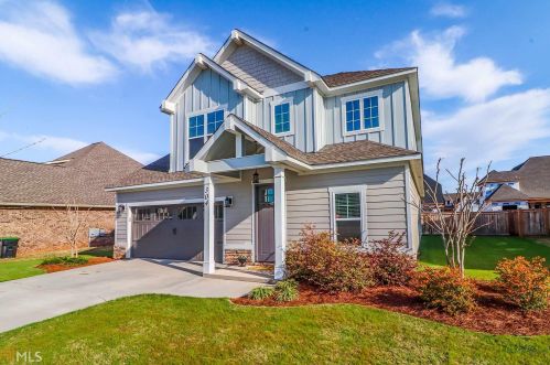 304 Perth Ct, Warner Robins, GA 31088-1105