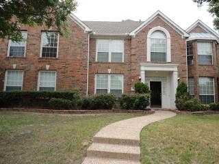 7917 Kettlewood Ct, Plano TX  75025-6004 exterior