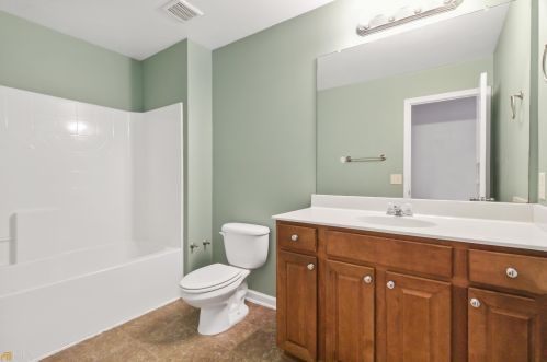 1932 Avondale Ct, Locust Grove, GA 30248-7413
