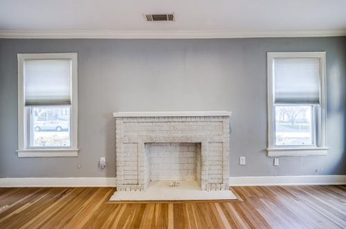 3315 Gibsondell Ave, Dallas, TX 75211-5023