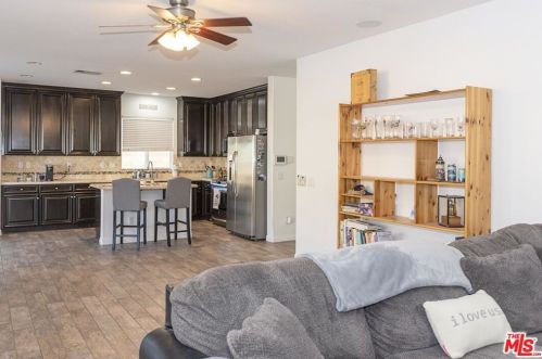 44034 Marbella St, Lancaster CA 93536-6856 exterior