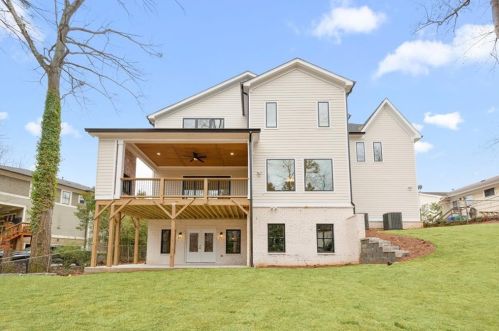 1610 Fearn Cir, Atlanta GA  30319-3512 exterior