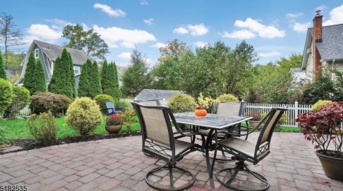 18 Pierson Rd, Maplewood NJ 07040-3409 exterior