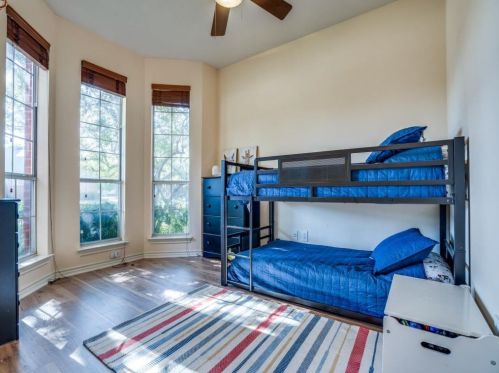 2507 Gln Morris Rd, Carrollton TX 75007-1916 exterior