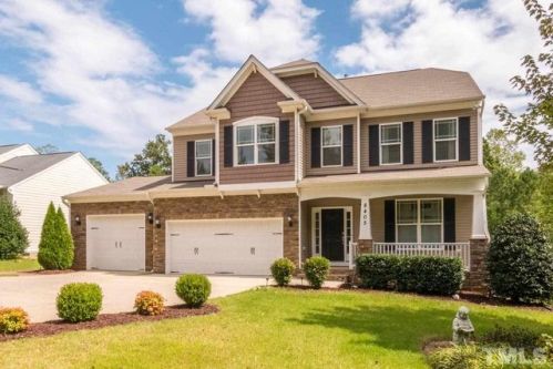 8405 Henderson Rd, Apex, NC 27539-7455