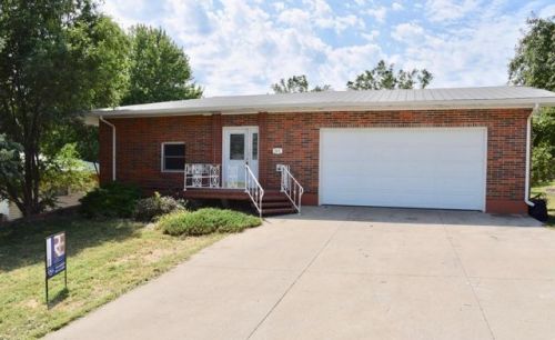 625 Poplar Ave, Francis, SD 57501-4723