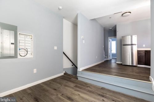 2024 8th St, Philadelphia PA  19122-1304 exterior