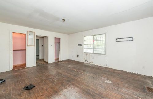 3320 Tex Blvd, Fort Worth TX  76116-4228 exterior