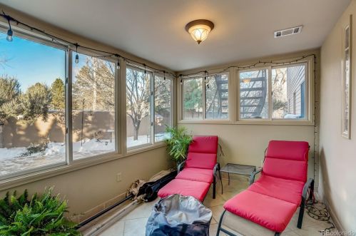 1048 Parkview Dr, Fort Collins CO  80525-2873 exterior