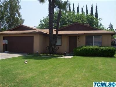 201 Babcock Ave, Visalia, CA 93291-2048