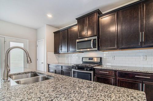 3871 Lake Sanctuary Way, Atlanta, GA 30349-1984