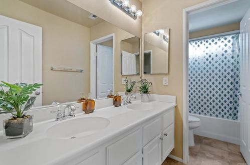 1841 Fitzgerald Ave, San Jacinto CA  92583-6070 exterior