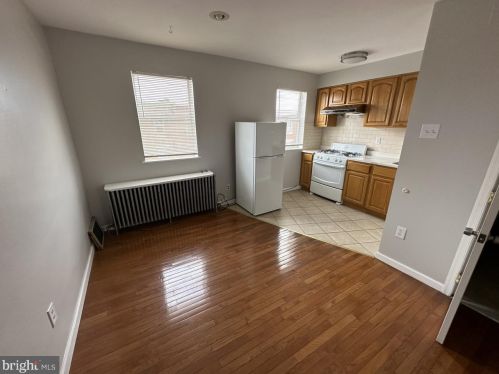 1426 15th St, Philadelphia, PA 19121-4308