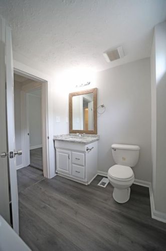 1595 Elm St, Conyers GA  30012-3715 exterior