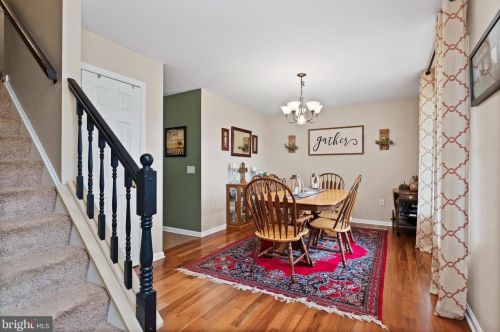 22 Meade Dr, Carlisle PA 17013-8141 exterior