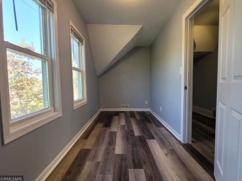 123 Hatch Ave, Saint Paul MN  55117-4940 exterior