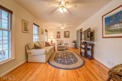 1250 Pine Knoll Ln, Conyers GA  30013-1246 exterior