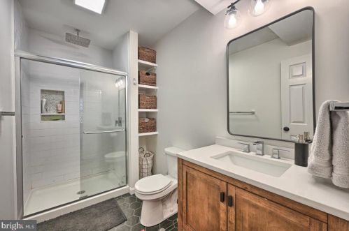 38 Vine St, Lancaster PA  17602-3549 exterior