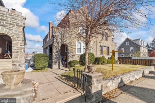 2029 Hartel Ave, Philadelphia, PA 19152-3607