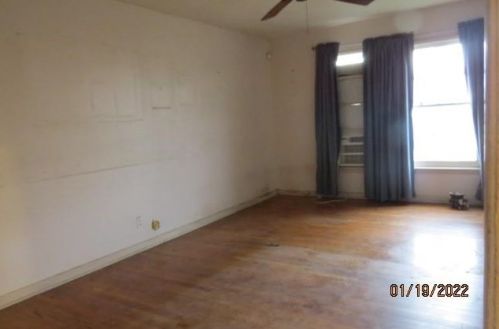 1301 Beddell St, Fort Worth TX  76115-2307 exterior