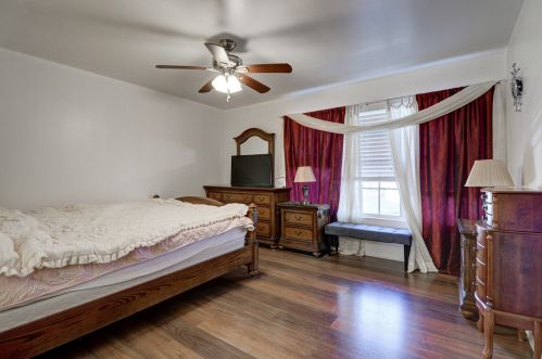 154 Palmer Dr, Lemont IL 60490-6589 exterior