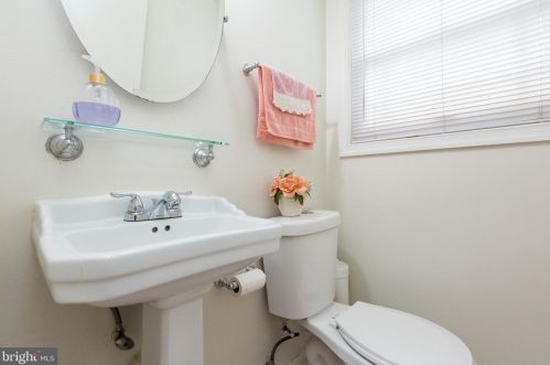 4400 Emden St, Silver Spring MD 20906-4754 exterior