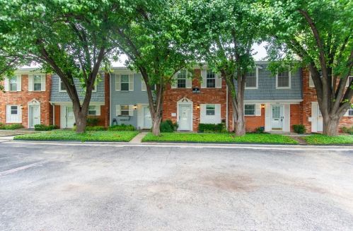 1315 Roaring Springs Rd, Fort Worth TX  76114-4492 exterior