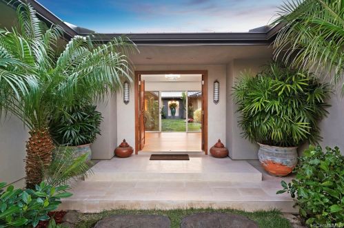 1212 Hunakai St, Honolulu HI  96816-4615 exterior