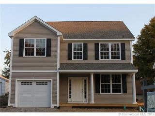 24 Woonsocket Ave, Huntington, CT 06484-5537