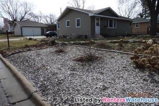 5897 Washington St, Minneapolis MN  55432-5669 exterior