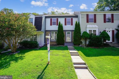 12243 Princeton St, Woodbridge, VA 22192-1718