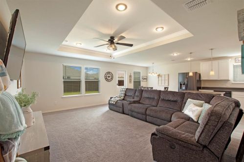 6112 Misty Breeze Dr, Fort Worth TX  76179-5343 exterior