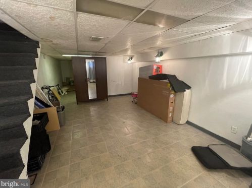 2532 10th St, Philadelphia, PA 19148-4425