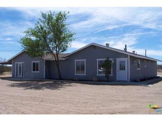 1176 Belfield Blvd, Yucca Valley, CA 92285-1823