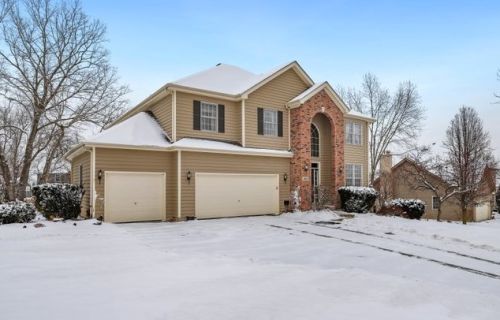 3602 Lakewood Dr, Bull Valley, IL 60012-2090