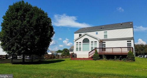 38 Trotting Way, Charles Town, WV 25414-3316