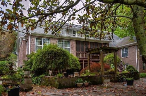1747 Fayetteville Ct, Atlanta GA  30316-2908 exterior