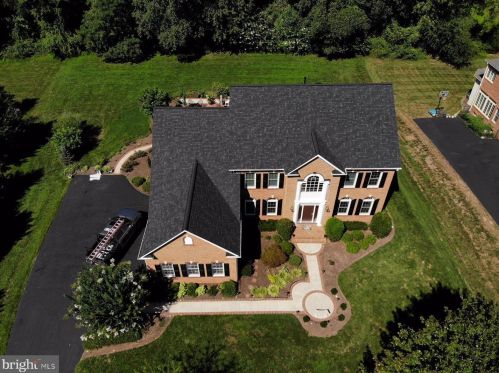 1074 Great Passage Blvd, Great Falls, VA 22066-1628