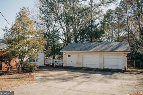 2308 Devon Dr, Albany, GA 31721-2124