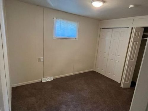 1645 40 Ave, Gary IN 46408-2404 exterior